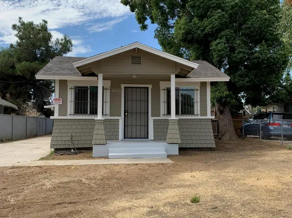 4526 E Huntington Avenue, Fresno, CA 93702