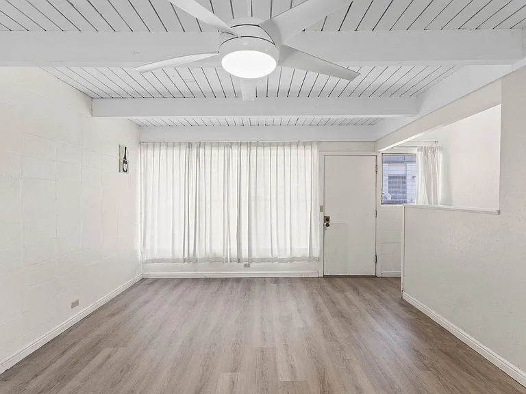 4210-3 Keanu St #205 — Photo 23