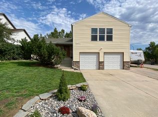 1502 Three Forks Dr, Gillette, WY 82718