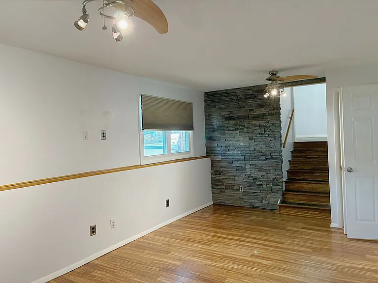 2180 Westcliff Dr — Photo 24