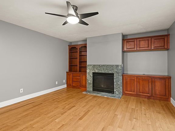 5th image of 3616 Woodside Dr