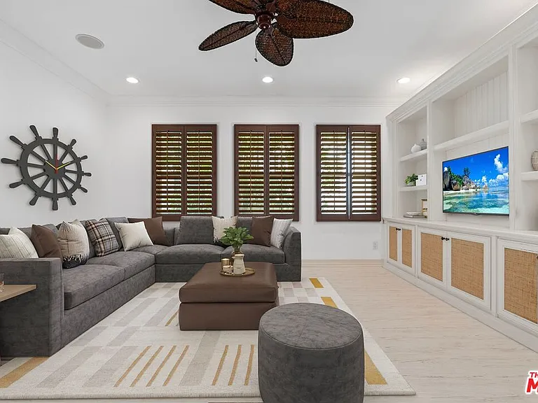7391 Coastal View Dr — Photo 13