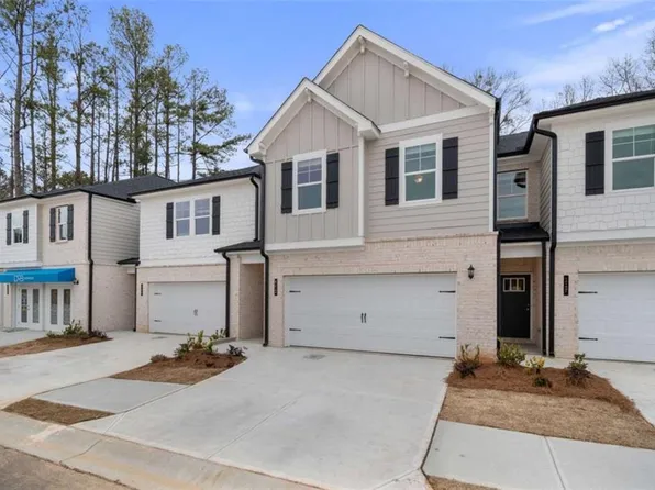 660 Treasure Dr, Stockbridge, GA 30281