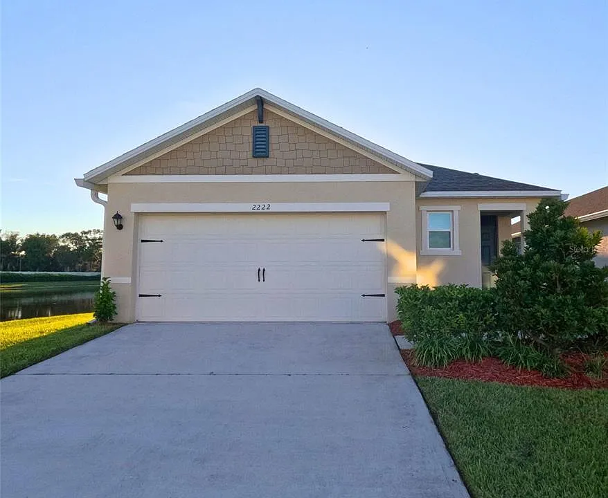2222 Elmsford Point