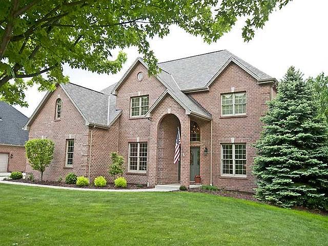 1st image of 364 Steeplechase Dr