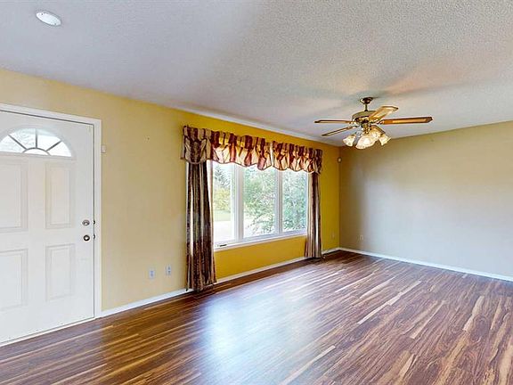 5th image of 4111 W 61st St