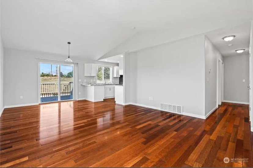 225th Street Ct E, Spanaway — Photo 3