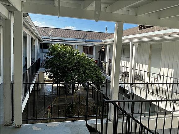 4th image of 2401 Pasadena Ave APT 9