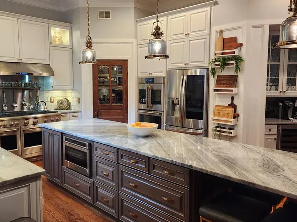 214 Bowen Ct, Annapolis, MD 21401