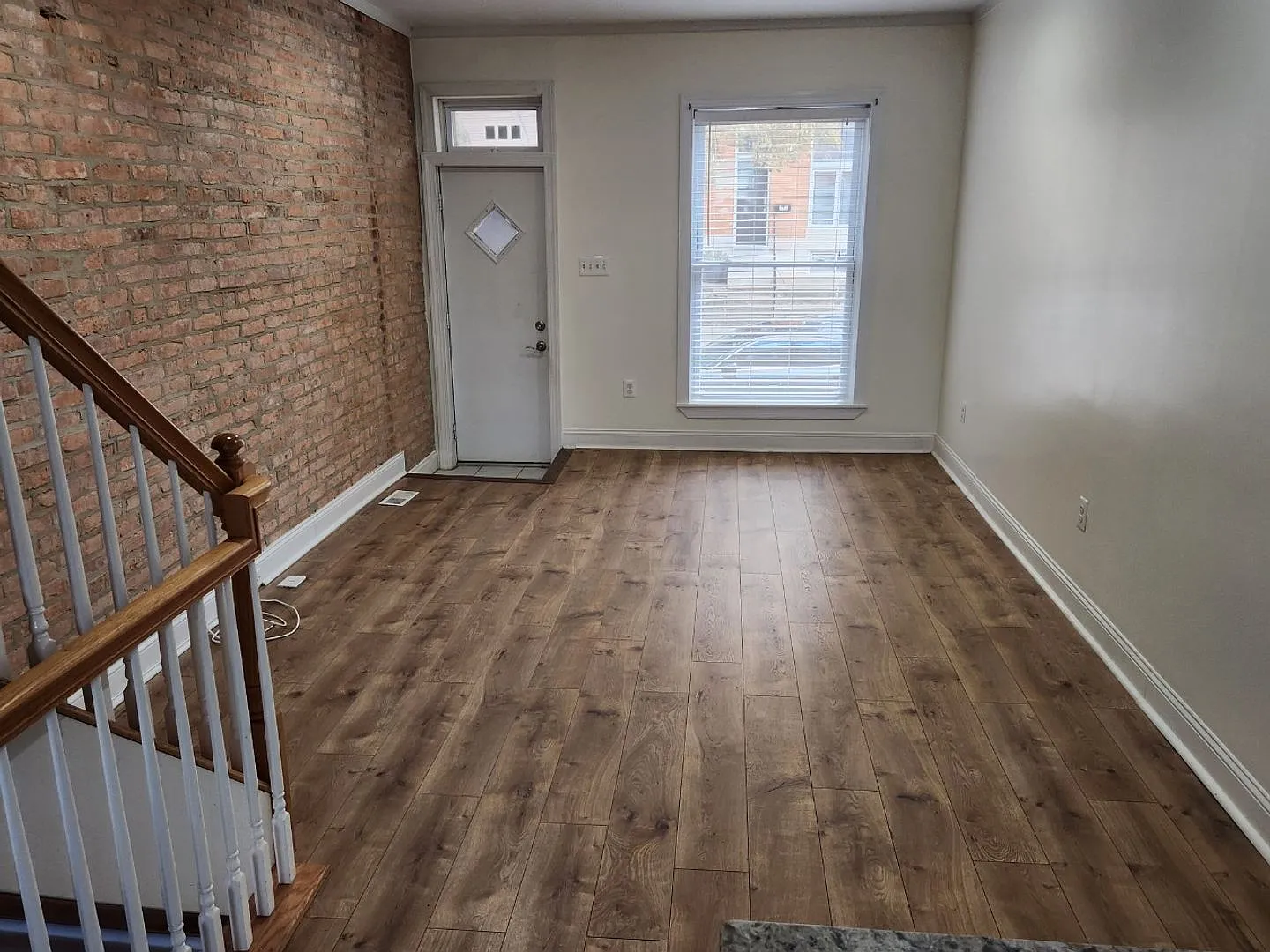Charming 2BD/3BA Townhome in Greektown with Parking Pad! — Photo 2