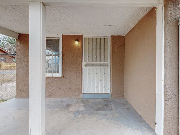 4th image of 226 Shropshire Pl NW