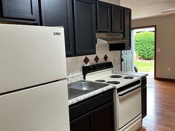 3rd image of 175 E Grande Ave #181-03