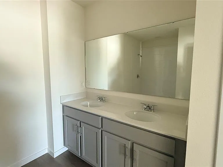 2066 Walnut Creek Dr — Photo 27