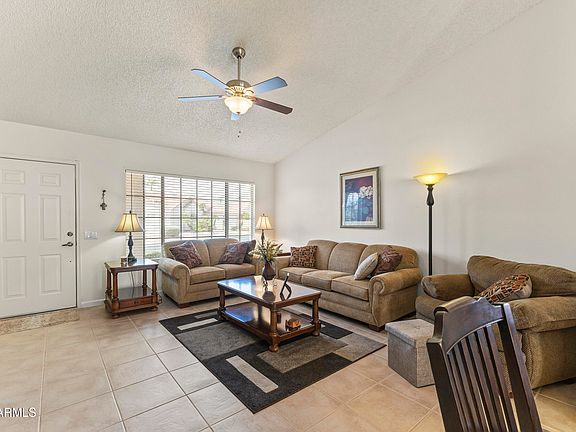 3rd image of 6279 S SUNDOWN Drive