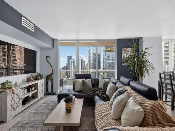 55 SE 6th St APT 3802, Miami, FL 33131