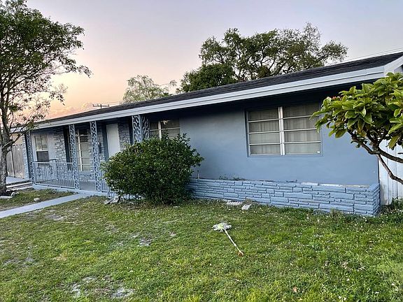 2nd image of 755 NW 199th St