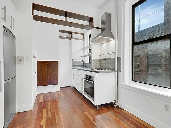 4th image of 194 Bleecker St APT 3B