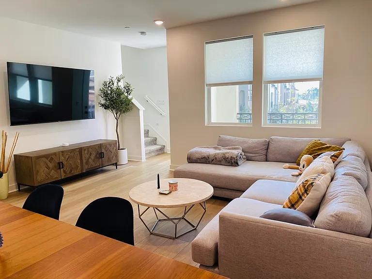 2317 W Broadway #93 — Photo 7