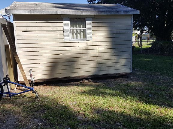 2nd image of 2504 Conway Blvd