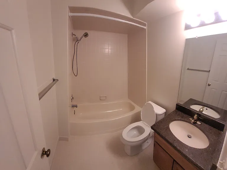 46 Smithfield Ct — Photo 4