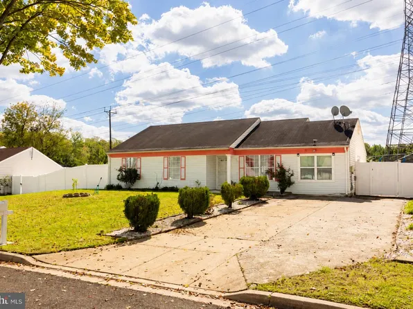 9701 Cedarhollow Ln, Upper Marlboro, MD 20774