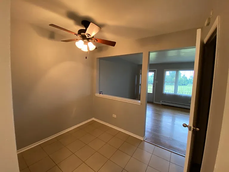 43 King Arthur Ct — Photo 3