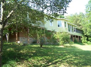 278 Stone Creek Rd, Hardy, AR 72542