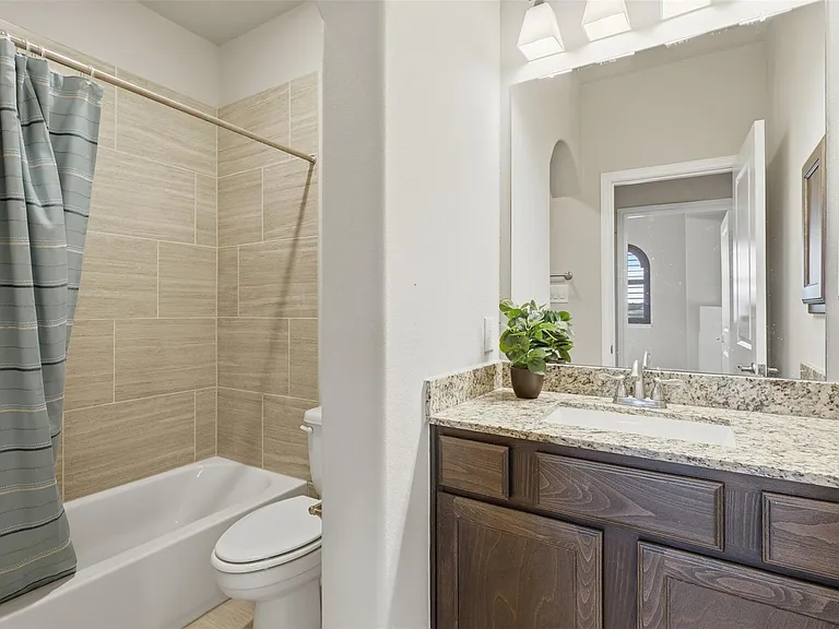 11218 Oudney Ct — Photo 34