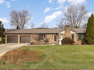 904 Linda Vista Dr, Manchester, OH 45144