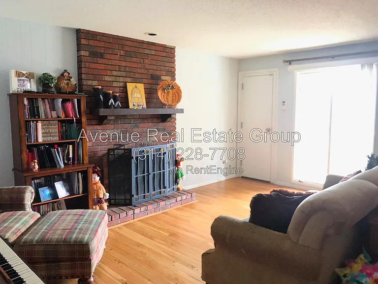 733 Jares Ct — Photo 6