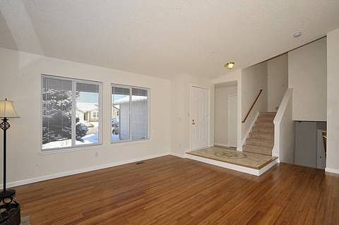 CLIVING RM amp CUSTOM TILE ENTRY