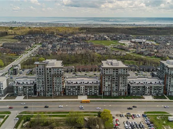 470 Dundas St E #317, Hamilton, ON L8B 2A6