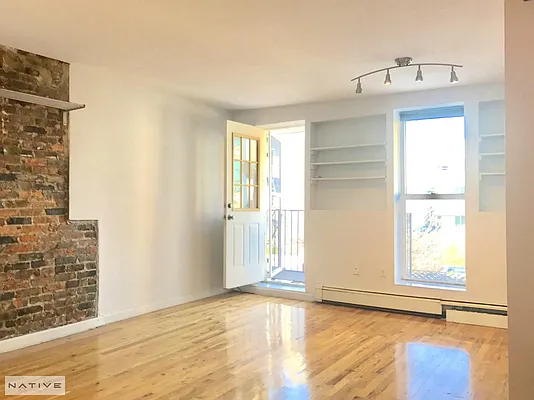 Rented by Native Real Estate LLC | media 29