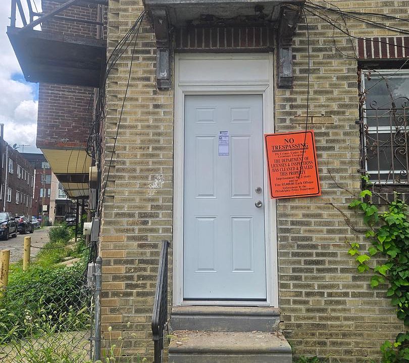1st image of 5200 Euclid St