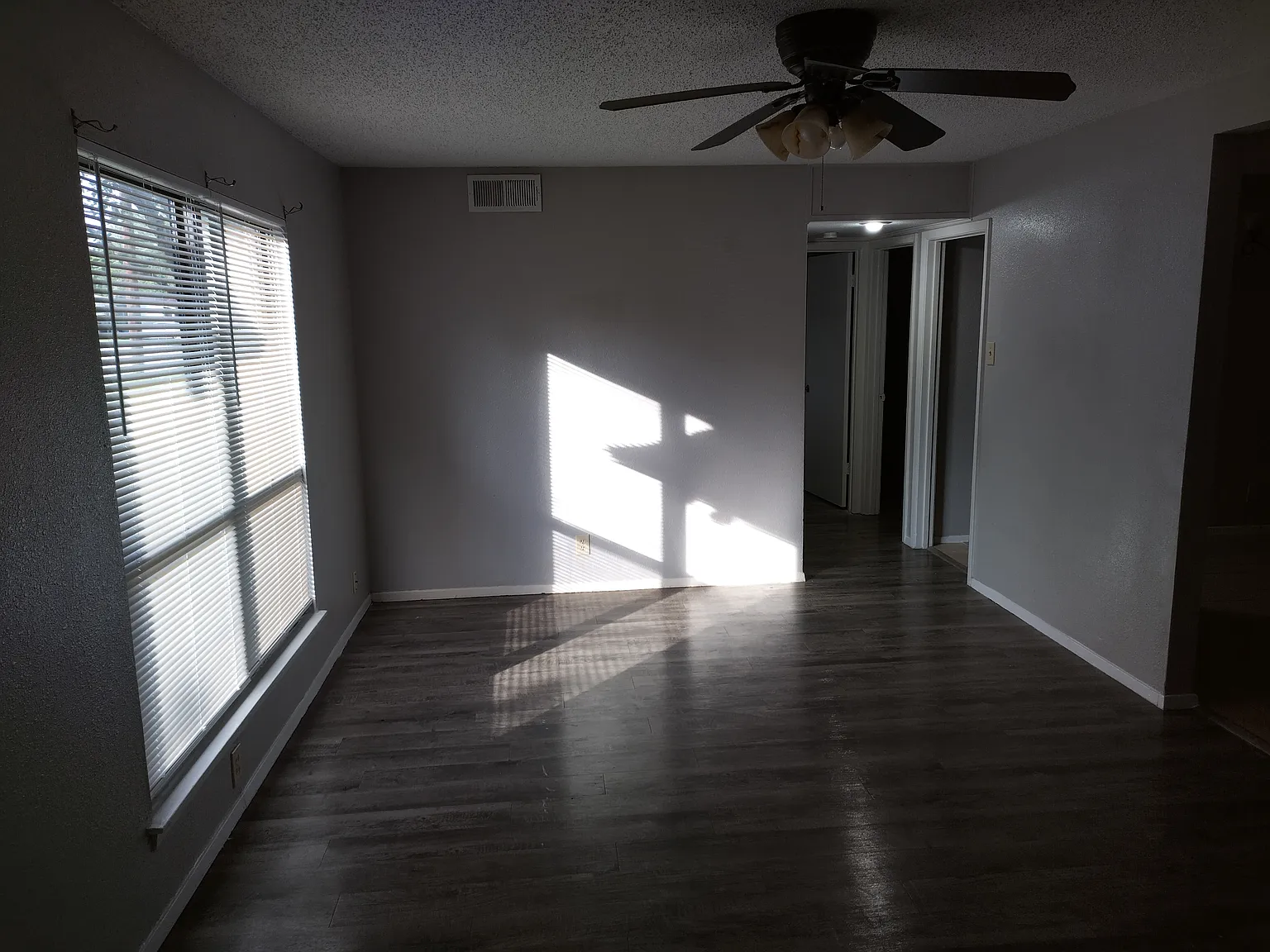 4 bed, 1760 sqft, $1,700 — Photo 4