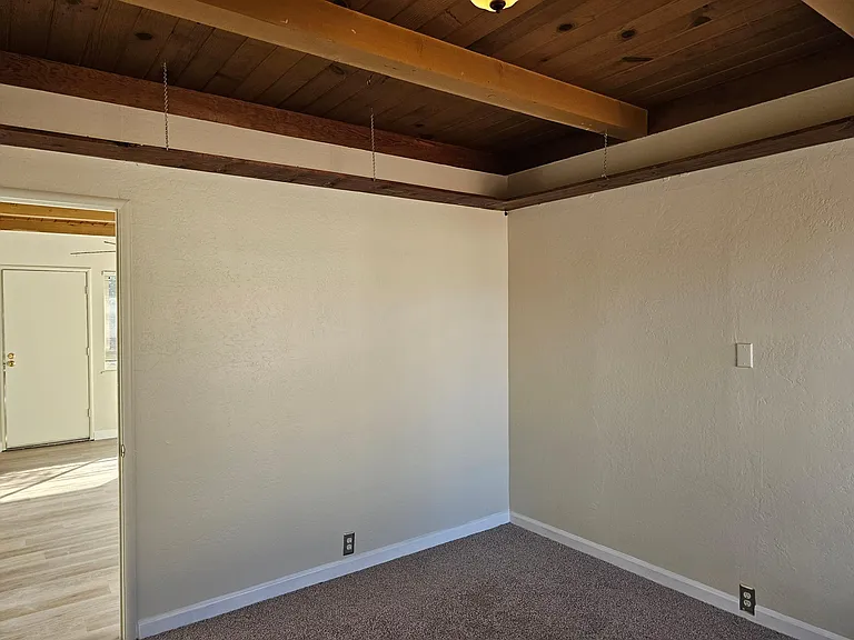 1114 E Cliff Dr #4 — Photo 11