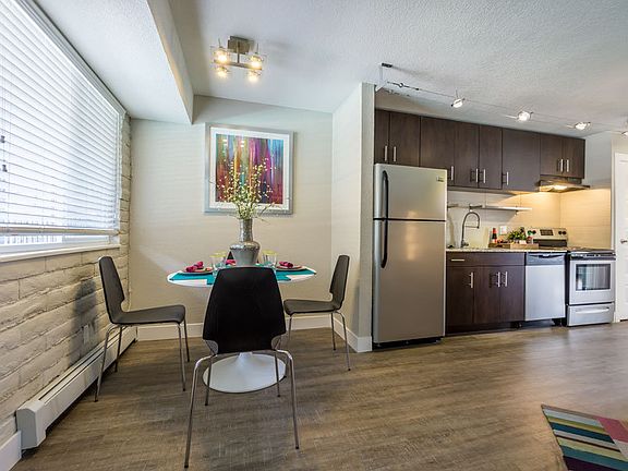 3rd image of 4701 E Mississippi Ave APT 119