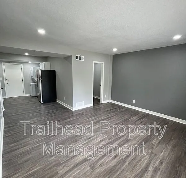 6425 Brookside Rd #1S — Photo 1
