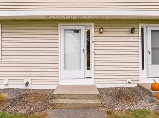 110 Bayberry Ln, Londonderry, NH 03053