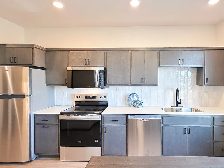 Latitude44 — Photo 19