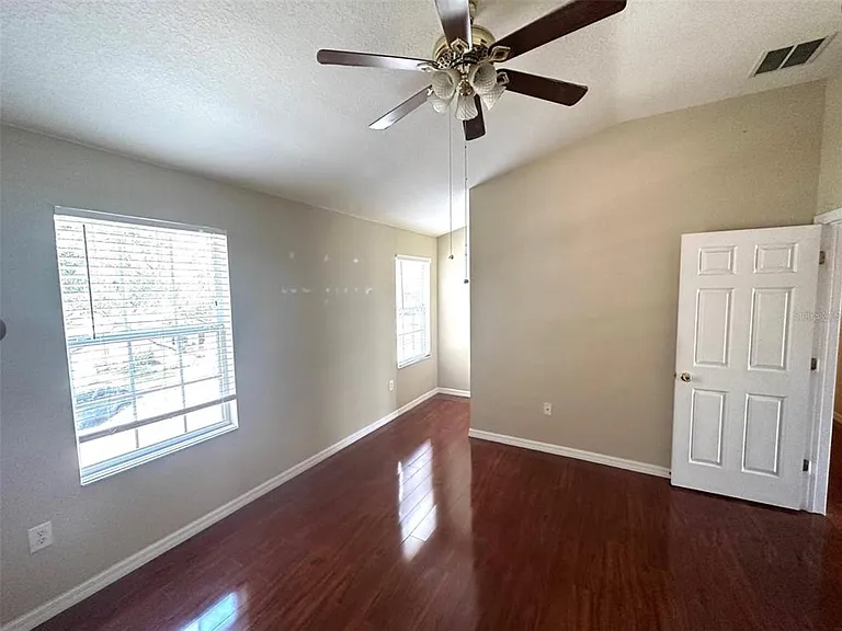 5662 Somersby Rd — Photo 5