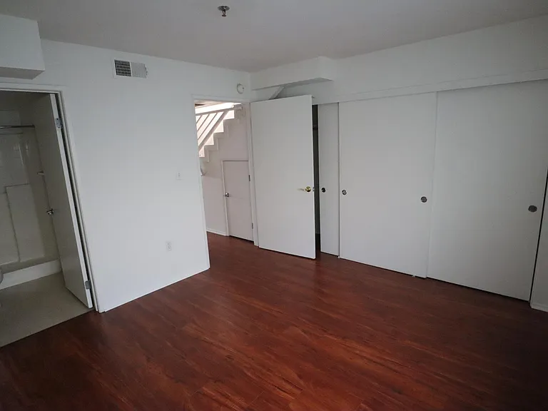 456 E Orange Grove Blvd #306 — Photo 14