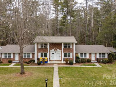 101 Boyd Dr APT 2B, Flat Rock, NC, 28731