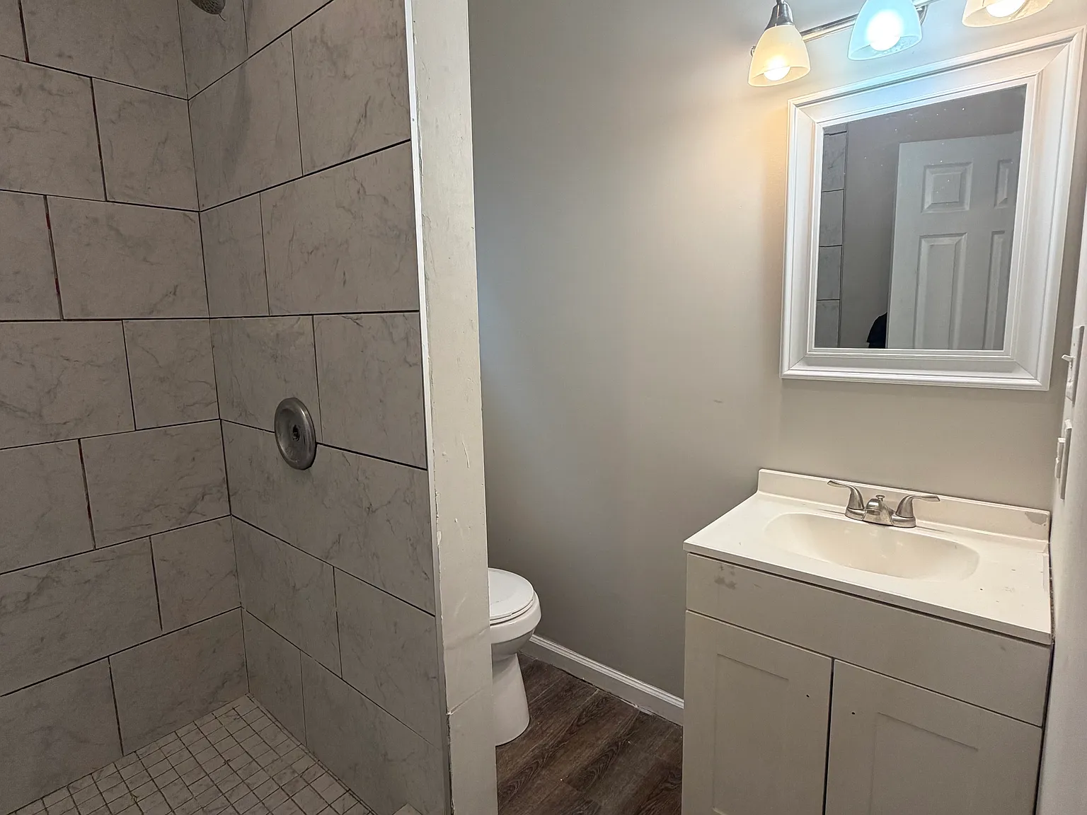 3 bed, 1071 sqft, $1,300 — Photo 3