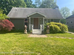 409 W Plain St, Eaton Rapids, MI