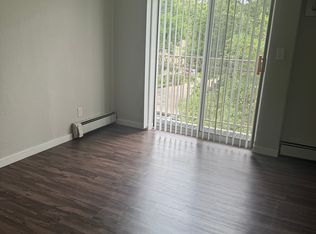 613 N Gilbert St, Iowa City, IA 52245