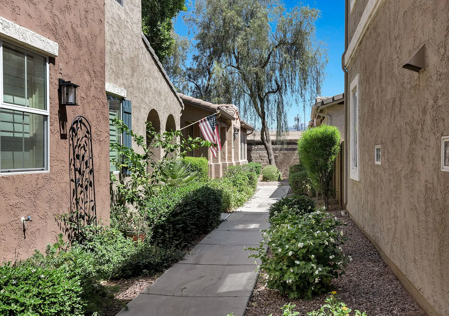 3 bed, 3 bath Mesa home — Photo 3