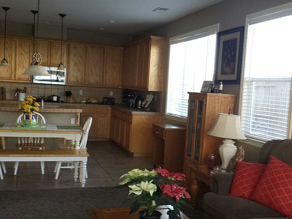 Open Kitchen to Family Room