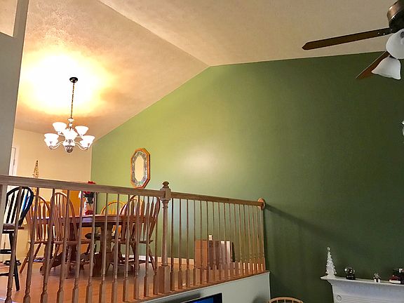 4th image of 8807 Jenny Ln