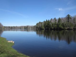 N8844 S Park Dr, Porterfield, WI 54159